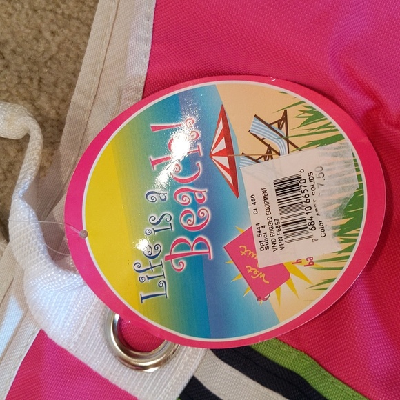NWT Extra Large Zippered Beach Bag - Picture 2 of 7